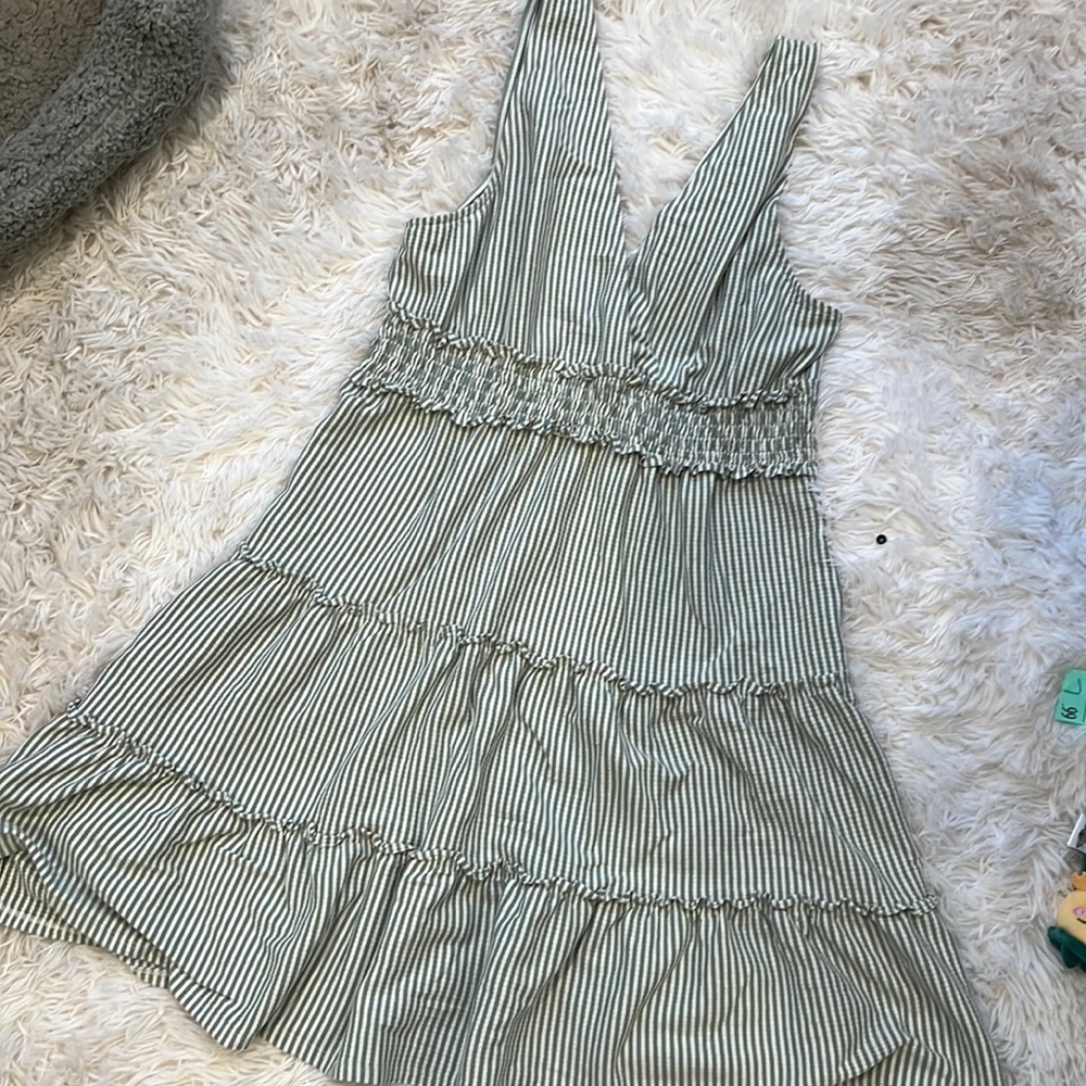 Knit tiered striped vneck dress